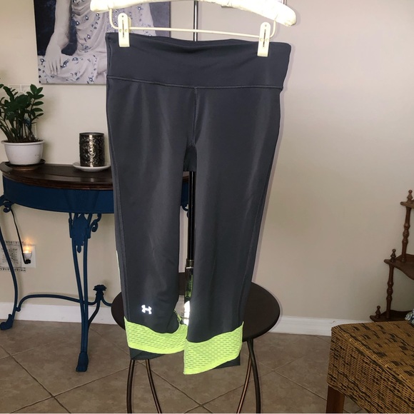 Under Armour S Compression Heat Gear Leggings - Picture 1 of 10